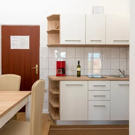 By The Sea - 694 Пашман