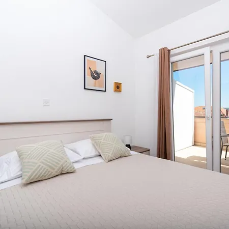 Appartamento By The Sea - 694