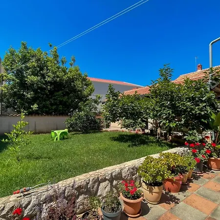 By The Sea - 694 Пашман