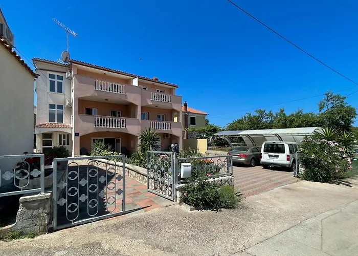 Διαμέρισμα By The Sea - 694