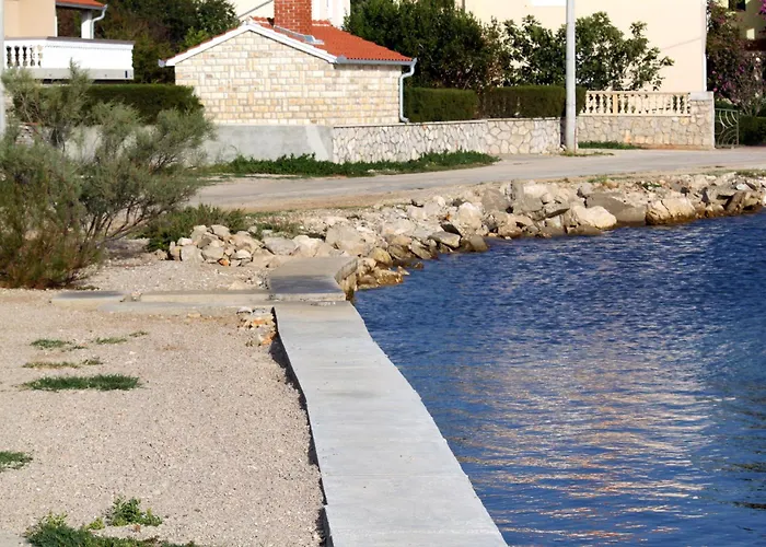 By The Sea - 694 Διαμέρισμα