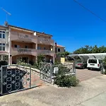 Daire By The Sea - 694